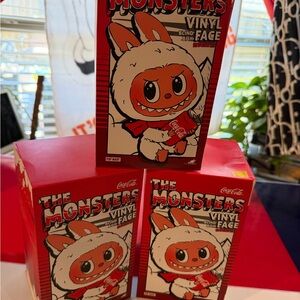 Coca-Cola Monsters Vinyl Figure Box - Red and White